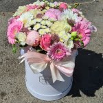 Aranjament floral in cutie