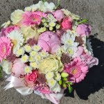 Aranjament floral in cutie